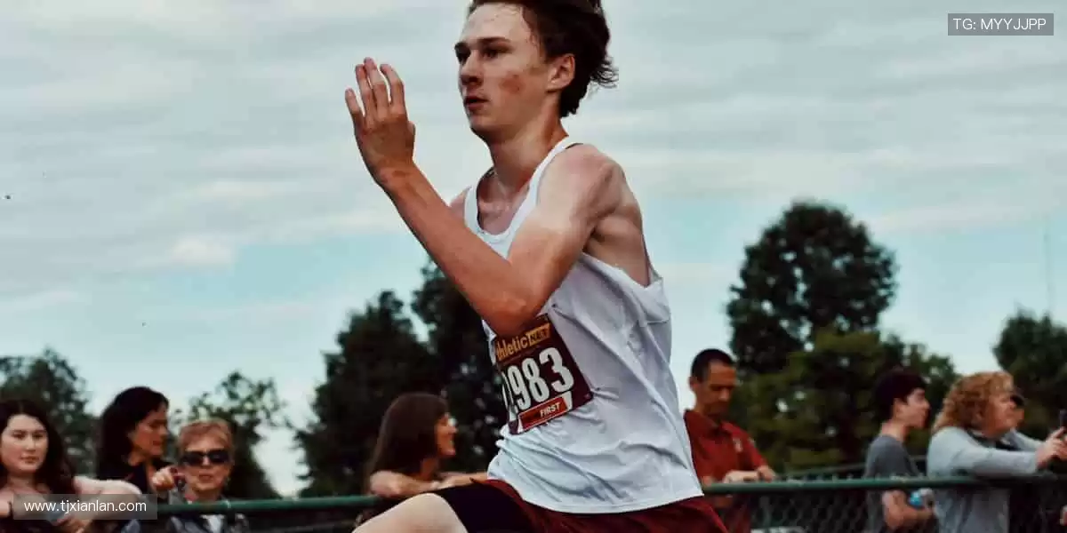 📱🏀 直播时刻，随时掌控！